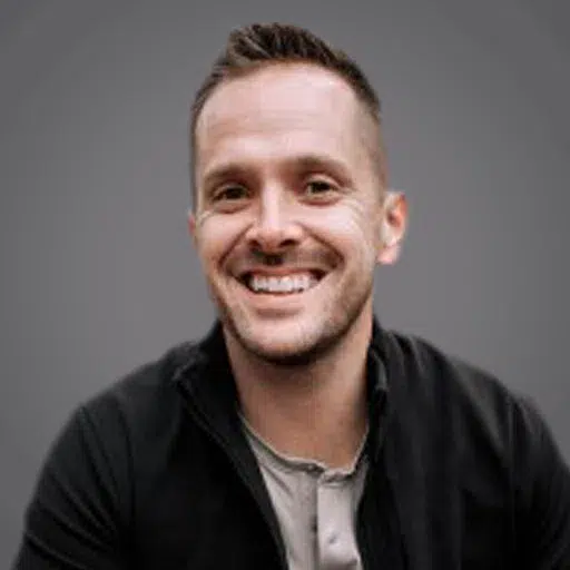 JC Lippold, Senior Coaching Associate at PivotPoint Leadership, specializing in personal and organizational leadership strategy.